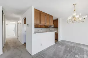 601 S 227th St, Des Moines, WA 98198 - Photo 17