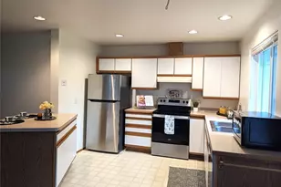 2007 99th St E, Tacoma, WA 98445 - Photo 9