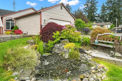 7425 3rd Drive W, Everett, WA 98203 - Photo 5