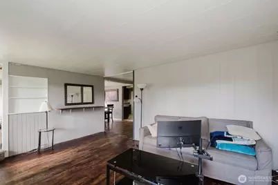 3190 Bartolatz Road W, Bremerton, WA 98312 - Photo 11