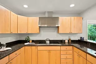 10222 NE 198th St, Bothell, WA 98011 - Photo 13