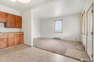 611 S 18th St, Tacoma, WA 98405 - Photo 7