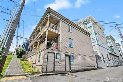 611 S 18th Street, Tacoma, WA 98405 - Photo 3