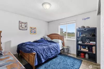 11040 N Skagit Street #A & B, Burlington, WA 98233 - Photo 15