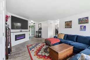 11040 N Skagit St, Burlington, WA 98233 - Photo 5