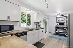 11040 N Skagit St, Burlington, WA 98233 - Photo 11