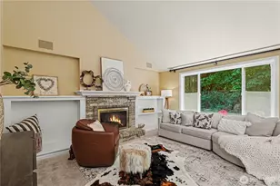 18055 NW Varese Ct, Issaquah, WA 98027 - Photo 13