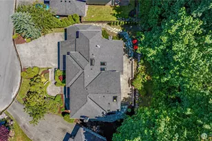 18055 NW Varese Ct, Issaquah, WA 98027 - Photo 31