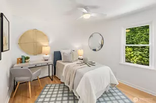11205 Phinney Ave N, Seattle, WA 98133 - Photo 19
