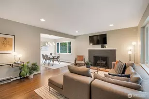 3802 NE 90th St, Seattle, WA 98115 - Photo 5