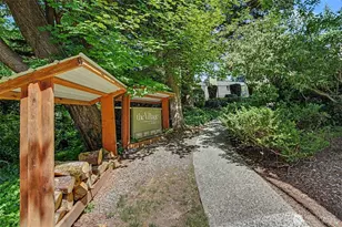 9905 NE 124th St, Kirkland, WA 98034 - Photo 39