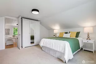 11516 Meridian Ave N, Seattle, WA 98133 - Photo 15