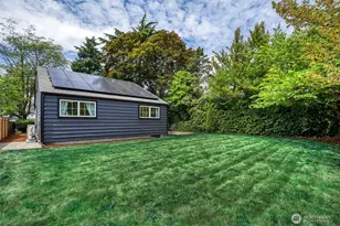 11516 Meridian Ave N, Seattle, WA 98133 - Photo 19