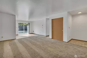 10217 Sheridan Ave S, Tacoma, WA 98444 - Photo 3
