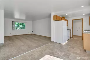10217 Sheridan Ave S, Tacoma, WA 98444 - Photo 7