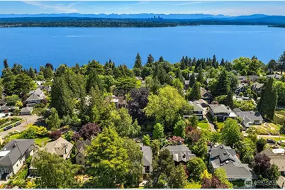 131 Madrona Place E, Seattle, WA 98112 - Photo 37