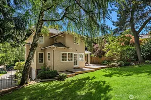 131 Madrona Pl E, Seattle, WA 98112 - Photo 31