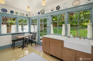 131 Madrona Pl E, Seattle, WA 98112 - Photo 13
