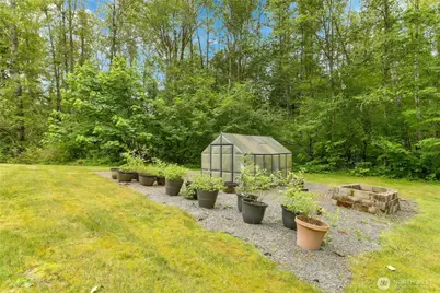 27630 NE Quail Creek Dr, Redmond, WA 98053 - Photo 5