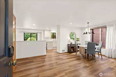 5306 162nd Place SW, Edmonds, WA 98026 - Photo 5