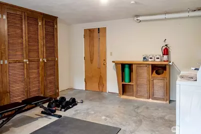 6746 24th Avenue NW, Seattle, WA 98117 - Photo 27