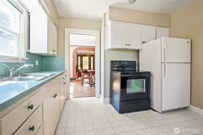 1082 W Smith Road, Bellingham, WA 98226 - Photo 5