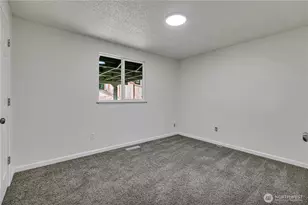 348 NE Holly Leaf Ln, Bremerton, WA 98311 - Photo 13