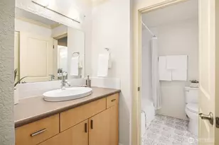 11801 100th Ave NE, Kirkland, WA 98034 - Photo 13