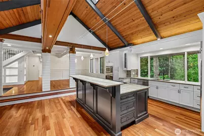 3720 131st Avenue NE, Bellevue, WA 98005 - Photo 13
