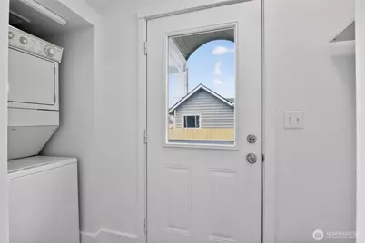 1918 Baker Avenue #A, Everett, WA 98201 - Photo 29