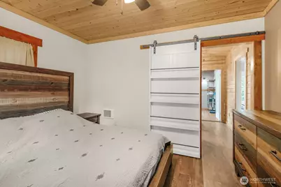 1804 E Terrace Way, Kelso, WA 98626 - Photo 11