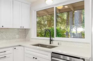 11903 NE 142nd Pl, Kirkland, WA 98034 - Photo 19