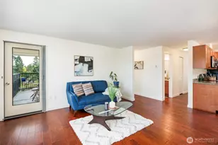 9255 Greenwood Ave N, Seattle, WA 98103 - Photo 7
