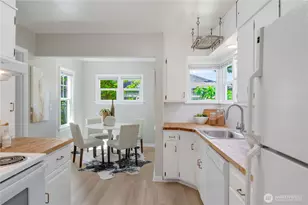 9336 35th Ave NE, Seattle, WA 98115 - Photo 7