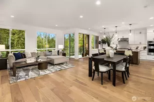 14888 Hs#6 NE 2nd Ct, Bellevue, WA 98007 - Photo 5