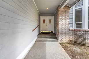 17532 SE 292nd Pl, Kent, WA 98042 - Photo 3