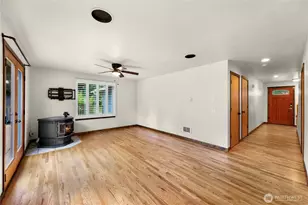 3192 Santa Fe Ct, Camano Island, WA 98282 - Photo 11