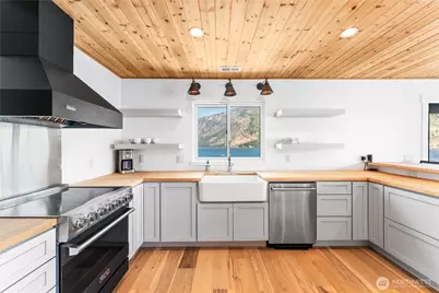 152 Waterfront Terrace Lane, Manson, WA 98831 - Photo 5