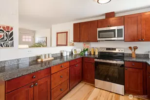11935 8th Ave SW, Seattle, WA 98146 - Photo 13