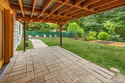 217 NW 6th Street, Renton, WA 98057 - Photo 33