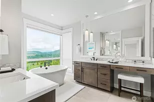 510 Viewcrest Dr NW, Issaquah, WA 98027 - Photo 21