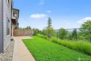 510 Viewcrest Dr NW, Issaquah, WA 98027 - Photo 35