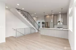 2921 Franklin Ave E, Seattle, WA 98102 - Photo 5