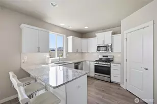 6315 Cottonwood Loop, Yakima, WA 98903 - Photo 13