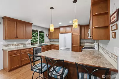 18027 10th Place NE, Poulsbo, WA 98370 - Photo 11