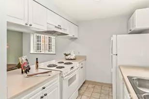 23313 Cedar Way, Mountlake Terrace, WA 98043 - Photo 11