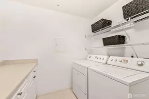 23313 Cedar Way, Mountlake Terrace, WA 98043 - Photo 23