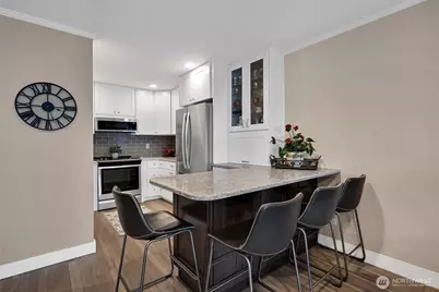 6402 E Side Drive NE #2, Tacoma, WA 98422 - Photo 7