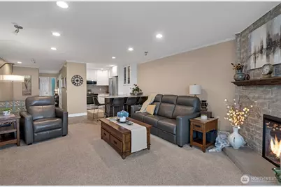 6402 E Side Drive NE #2, Tacoma, WA 98422 - Photo 9