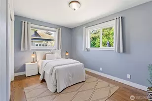 6825 Linden Ave N, Seattle, WA 98103 - Photo 21